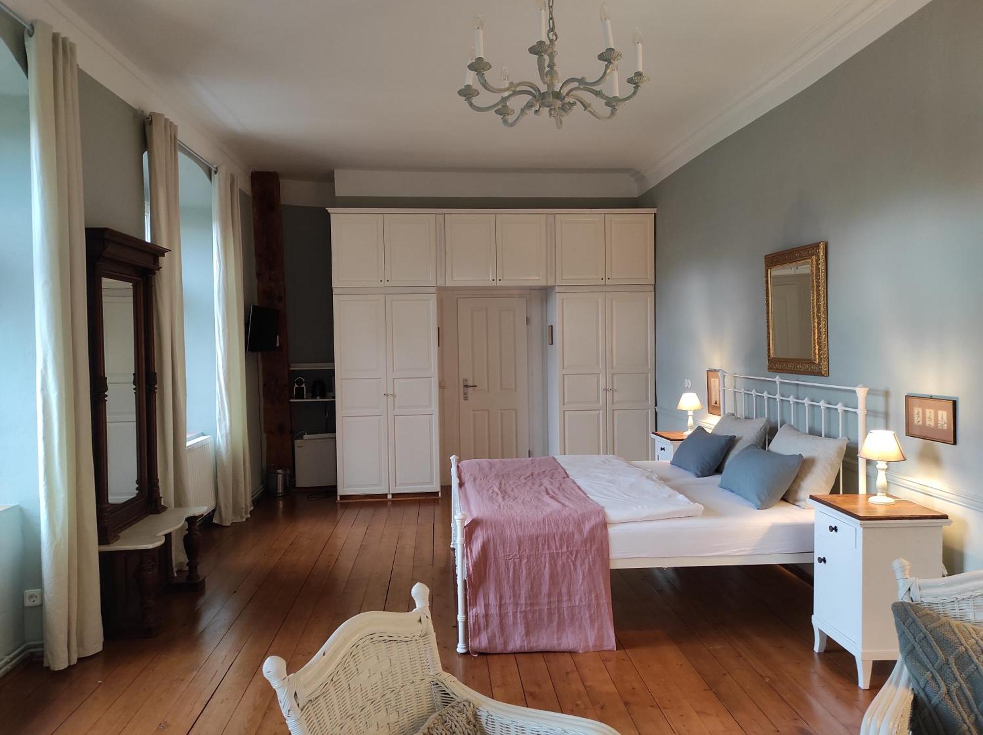 Gartenzimmer Im Schloss Neuhausen Neuhausen  エクステリア 写真